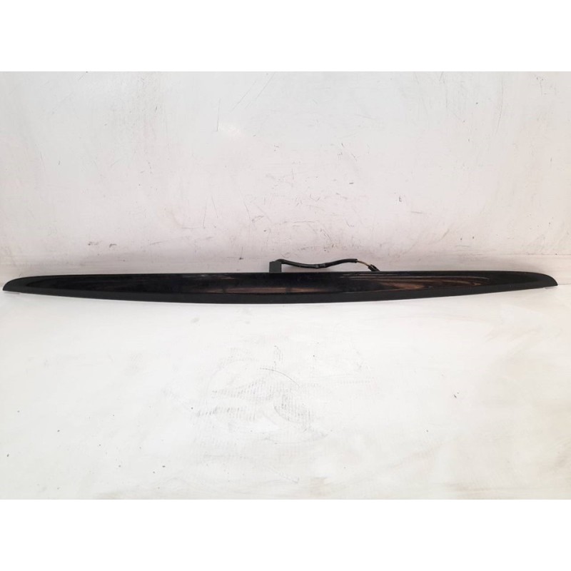 Recambio de molduras traseras para bmw serie 3 compact (e46) 318td referencia OEM IAM   