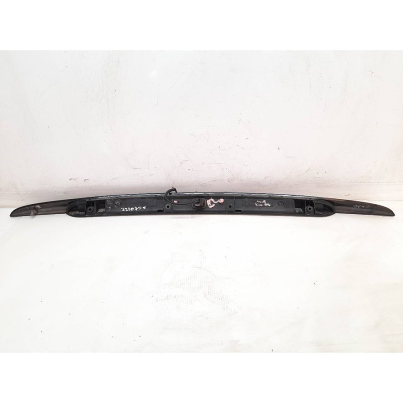 Recambio de molduras traseras para bmw serie 3 compact (e46) 318td referencia OEM IAM - Negro 2