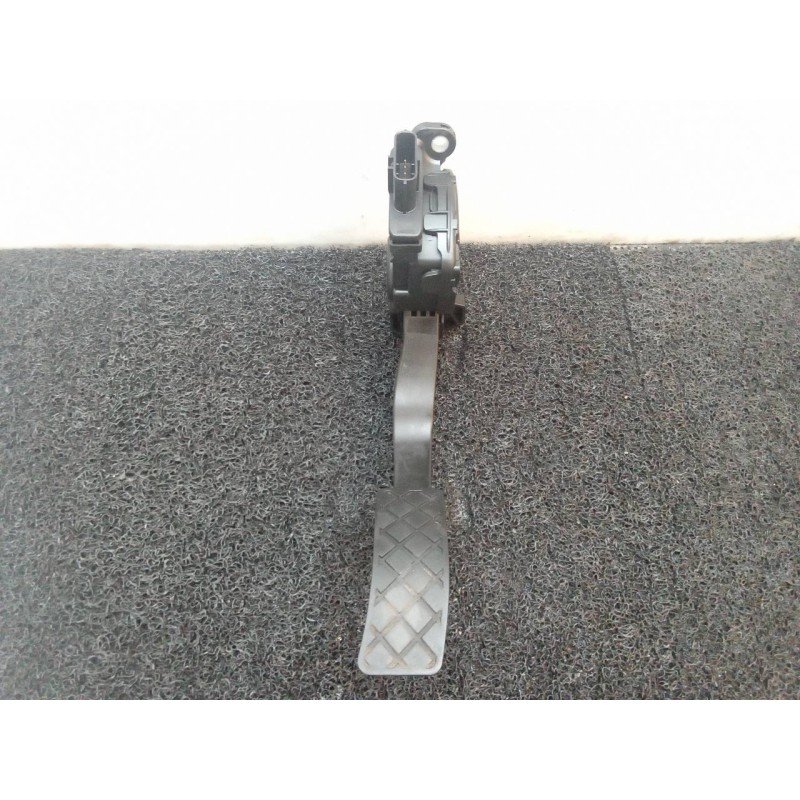 Recambio de potenciometro pedal para audi a4 ber. (b8) básico quattro referencia OEM IAM 8K1721523 6PV00950500 HELLA