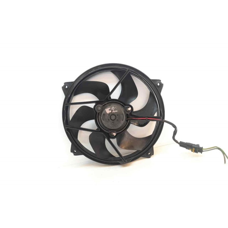 Recambio de electroventilador para peugeot 307 berlina (s2) xt referencia OEM IAM 3