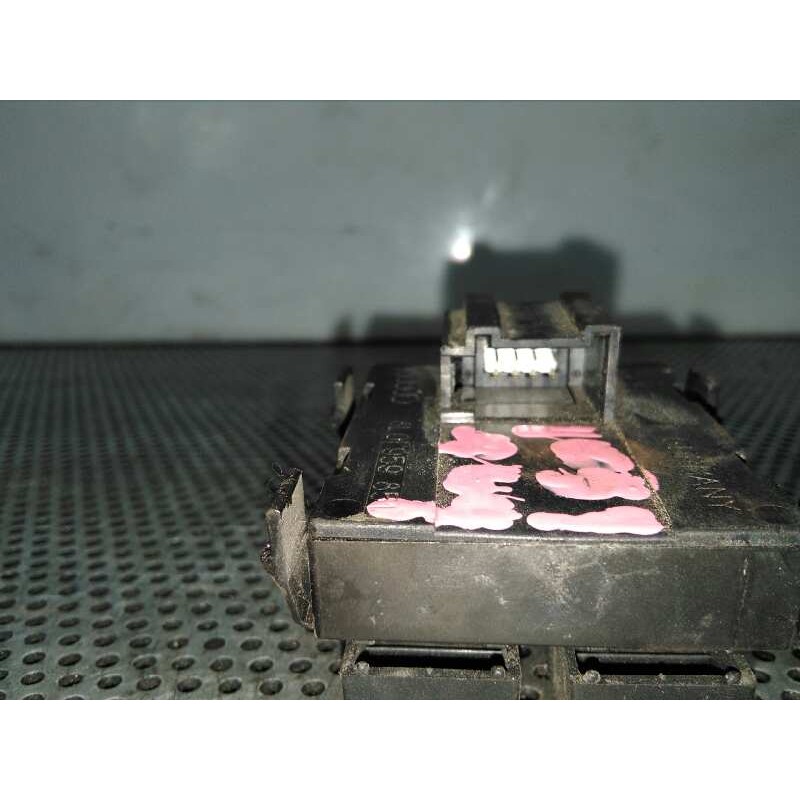 Recambio de mando elevalunas delantero izquierdo para audi a3 (8l) 1.8 20v referencia OEM IAM 8L0959851 - Rojo 3