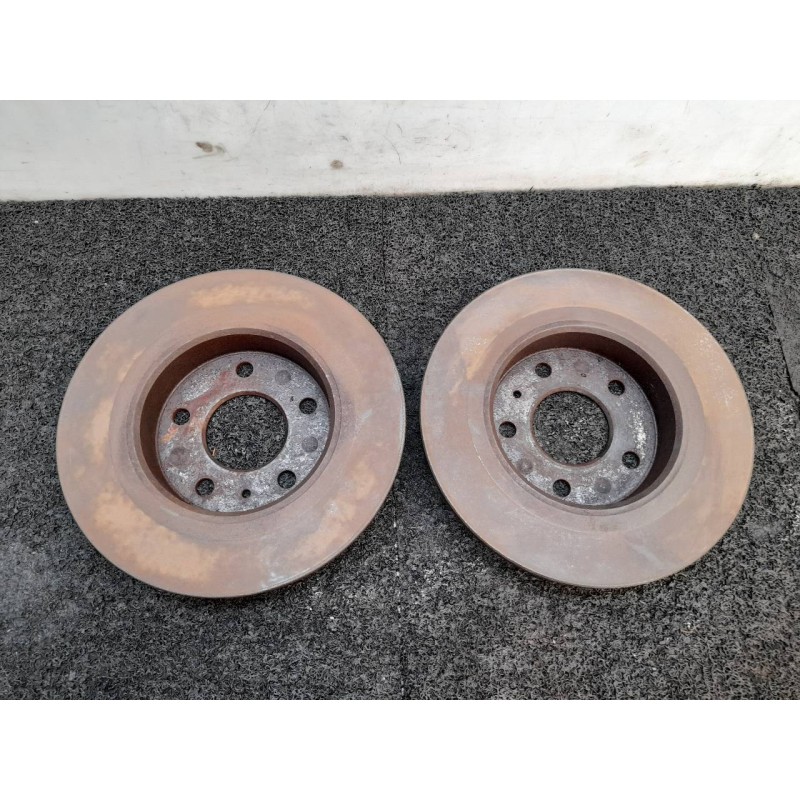 Recambio de disco de freno trasero para opel astra twin top cosmo referencia OEM IAM   