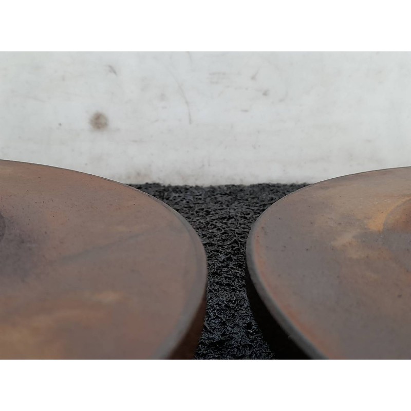 Recambio de disco de freno trasero para opel astra twin top cosmo referencia OEM IAM - Blanco 3