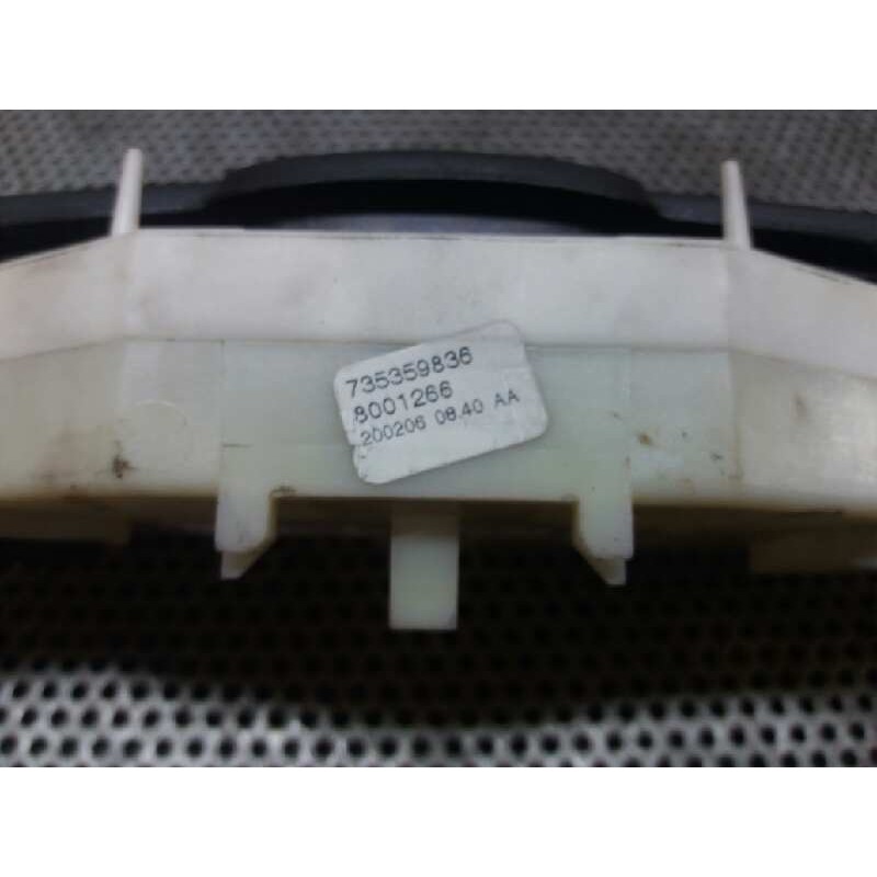 Recambio de warning para fiat punto berlina (188) 1.3 jtd cat referencia OEM IAM 735359836 8001266 - Blanco 3