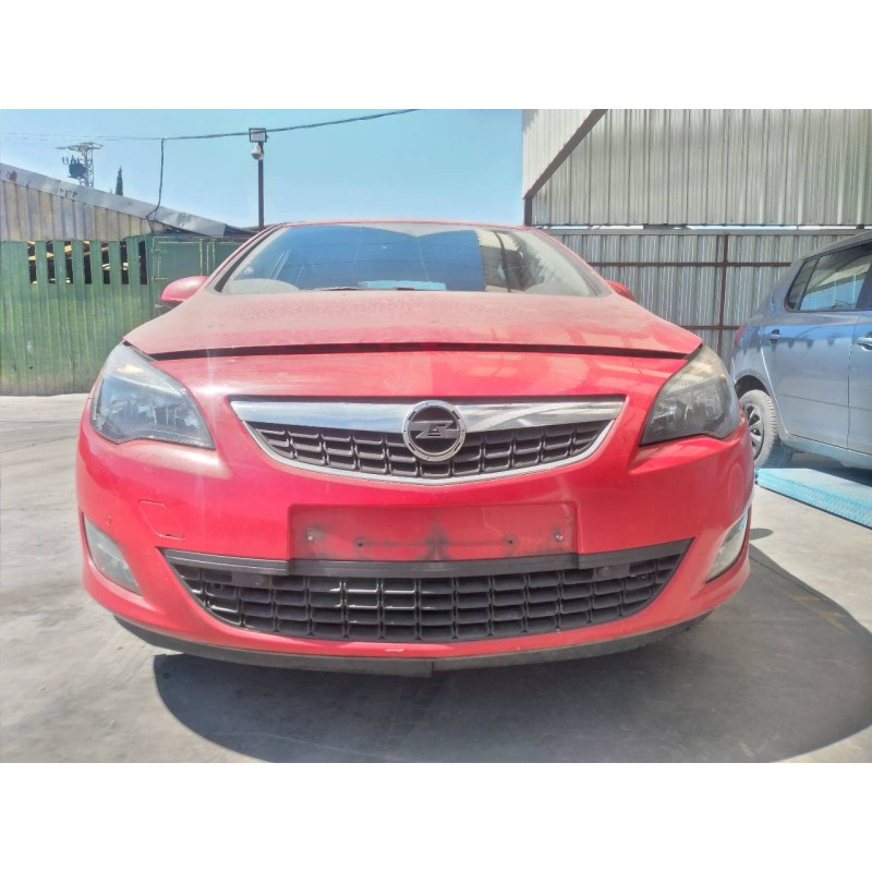 opel astra j lim. del año 2011