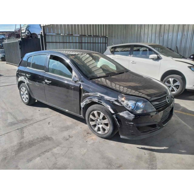 opel astra h berlina del año 2004