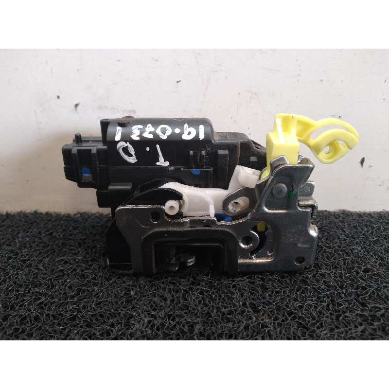 Recambio de cerradura puerta trasera derecha para dacia duster ambiance 4x4 referencia OEM IAM - Blanco 3