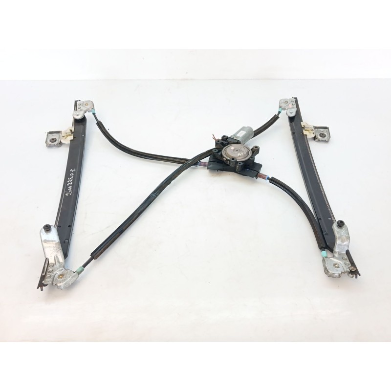 Recambio de elevalunas delantero izquierdo para chrysler voyager iv (rg, rs) 2.8 crd referencia OEM IAM AY2621002760  