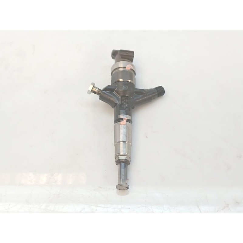 Recambio de inyector para subaru xv executive referencia OEM IAM 16613AA030  