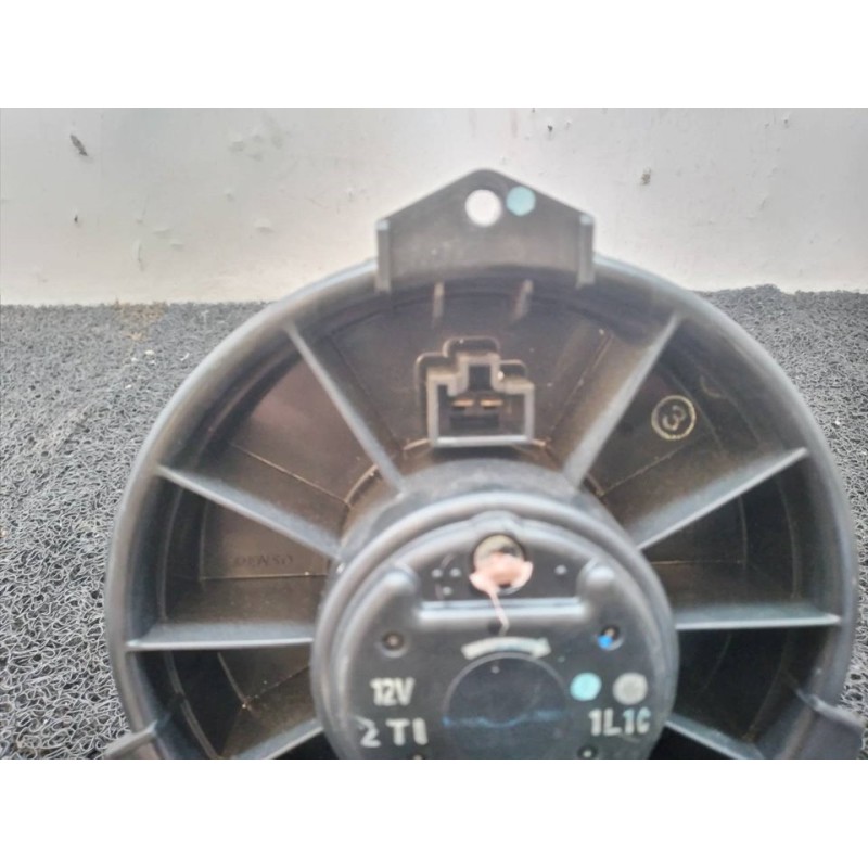 Recambio de motor calefaccion para mitsubishi space star (a00) motion referencia OEM IAM AE1460 - Blanco 2