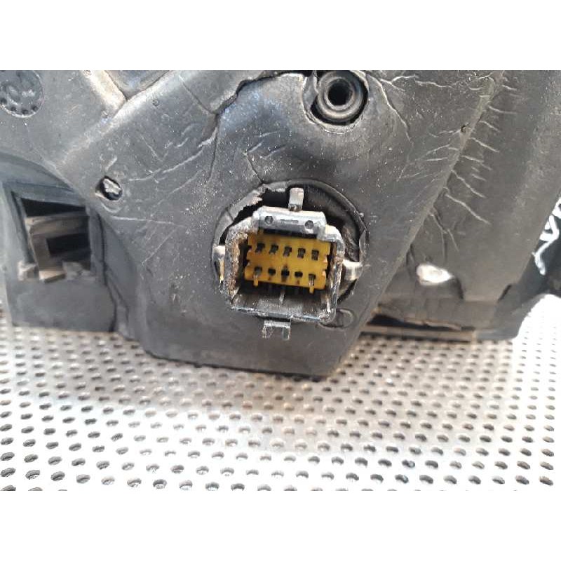 Recambio de retrovisor derecho para renault megane ii berlina 5p confort authentique referencia OEM IAM 6