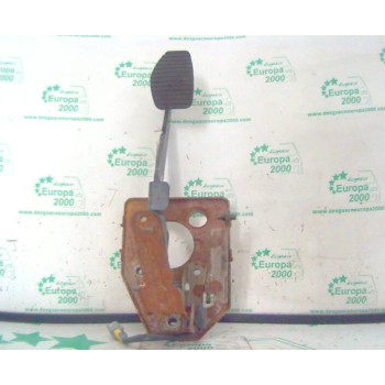 PEDAL EMBRAGUE 