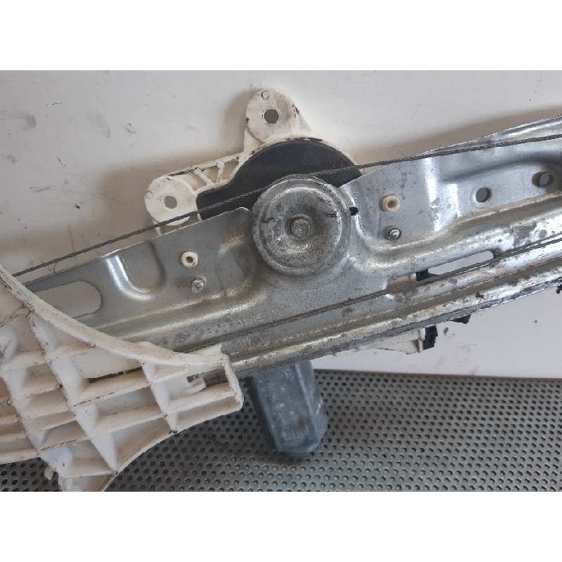 Recambio de elevalunas trasero izquierdo para opel vectra c berlina elegance referencia OEM IAM - Negro 5