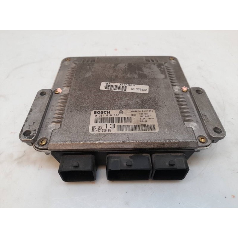 Recambio de centralita motor uce para citroën c5 berlina 2.0 hdi referencia OEM IAM 0281010808 9644721080 