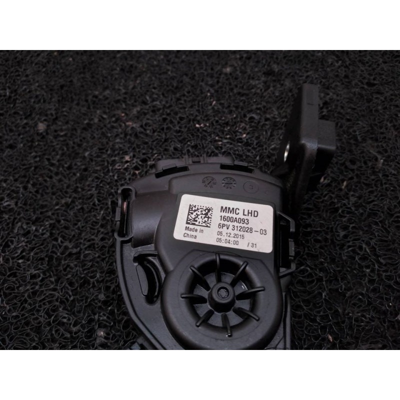 Recambio de potenciometro pedal para mitsubishi space star (a00) motion referencia OEM IAM 1600A093 6PV31202803 - Blanco 3