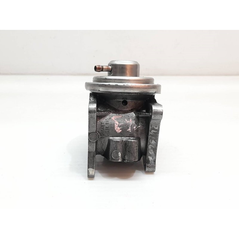 Recambio de valvula egr para volkswagen golf v berlina (1k1) highline referencia OEM IAM 038131501AN  
