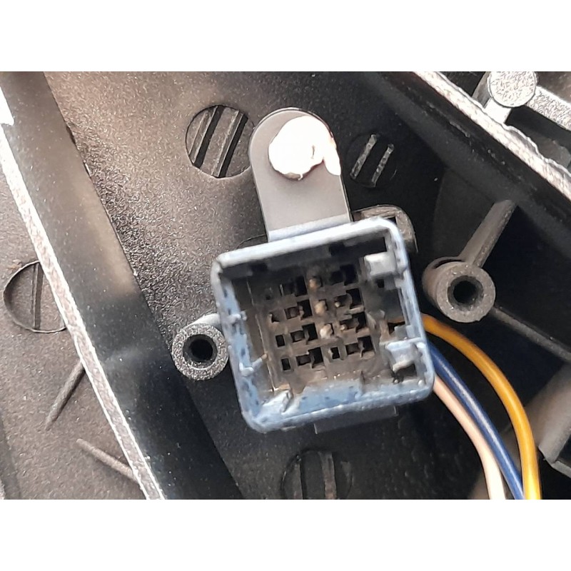 Recambio de retrovisor derecho para hyundai santa fe (sm) 2.0 gls crdi 4x4 referencia OEM IAM 2