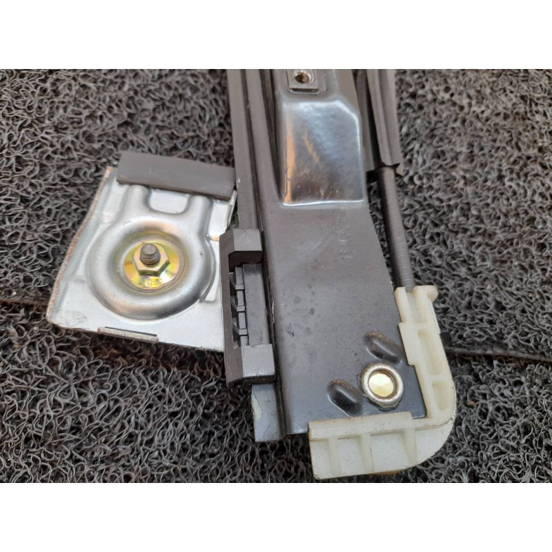 Recambio de elevalunas delantero izquierdo para ford mondeo berlina (ge) ambiente referencia OEM IAM 9