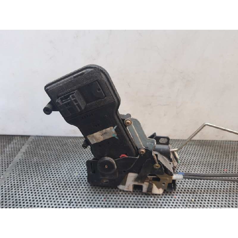 Recambio de cerradura puerta delantera derecha para mazda 2 berlina (dy) referencia OEM IAM  91301 2