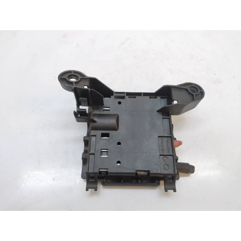 Recambio de caja reles / fusibles para audi a6 allroad quattro (4gj) 3.0 tdi clean diesel referencia OEM IAM 4G0937517 4