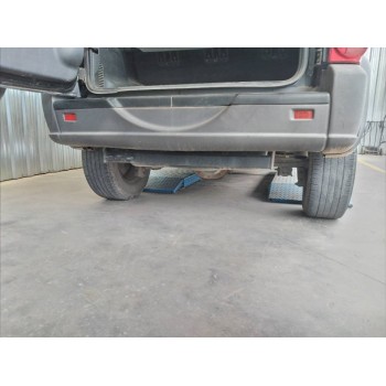 PARAGOLPES TRASERO 