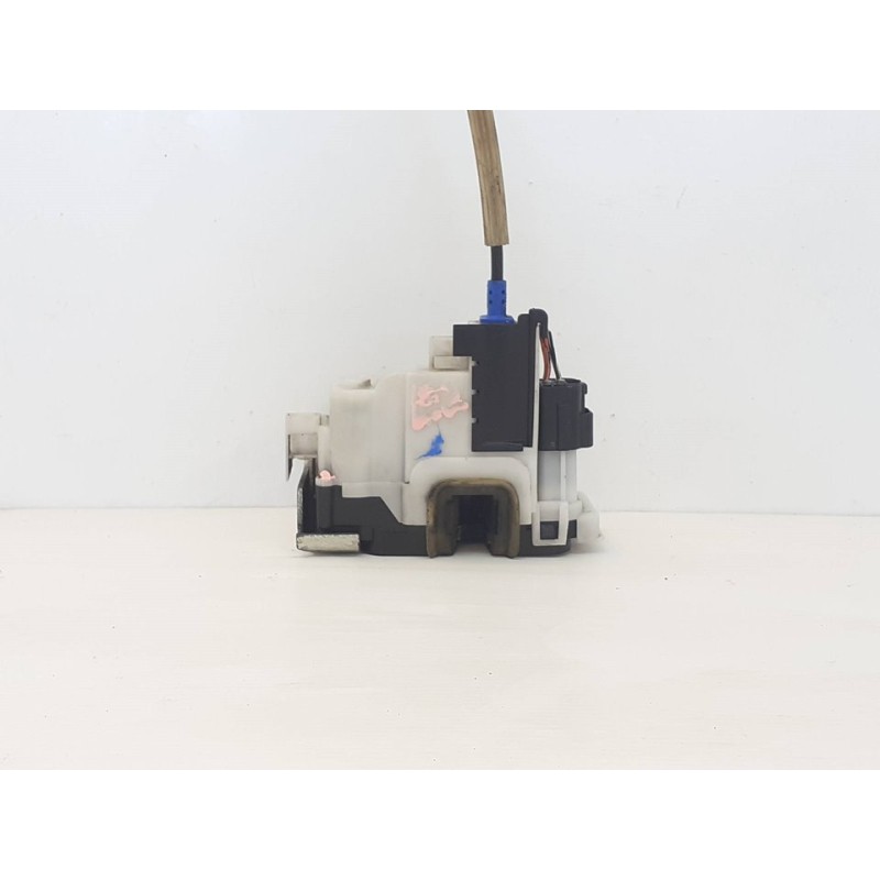 Recambio de cerradura puerta delantera derecha para fiat doblo easy referencia OEM IAM 51817366 - Blanco 4