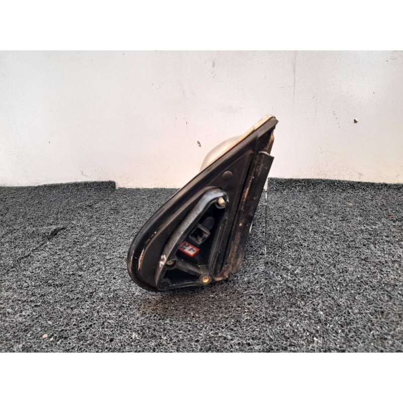 Recambio de retrovisor derecho para hyundai santa fe (sm) 2.0 gls crdi 4x4 referencia OEM IAM 5
