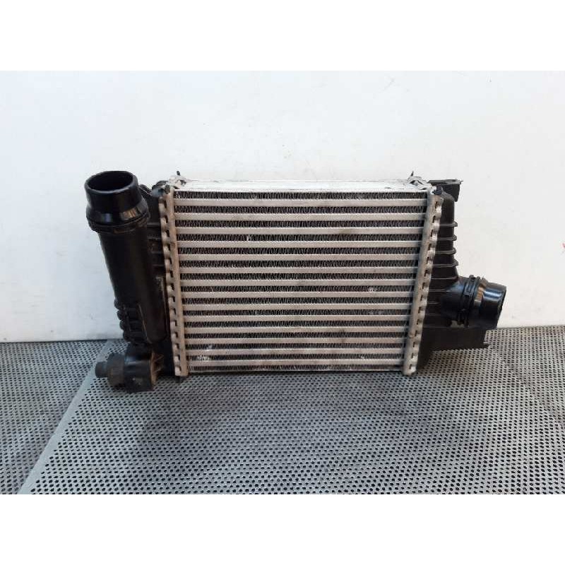 Recambio de intercooler para dacia duster ambiance 4x4 referencia OEM IAM 144961381R  