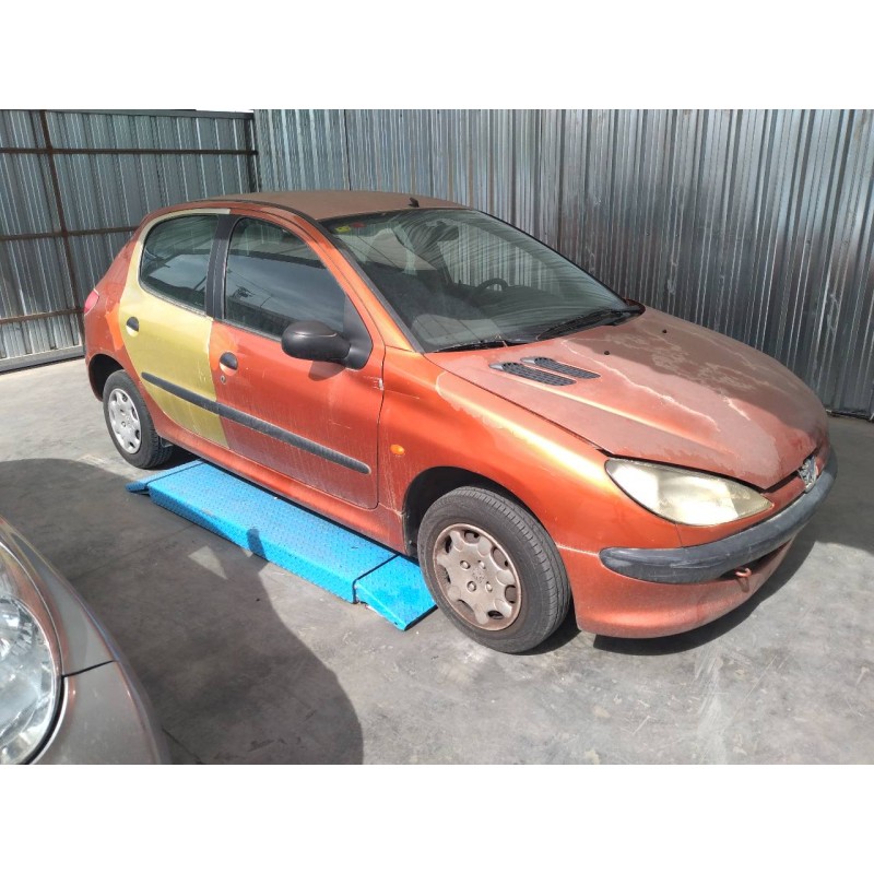 peugeot 206 berlina del año 1999