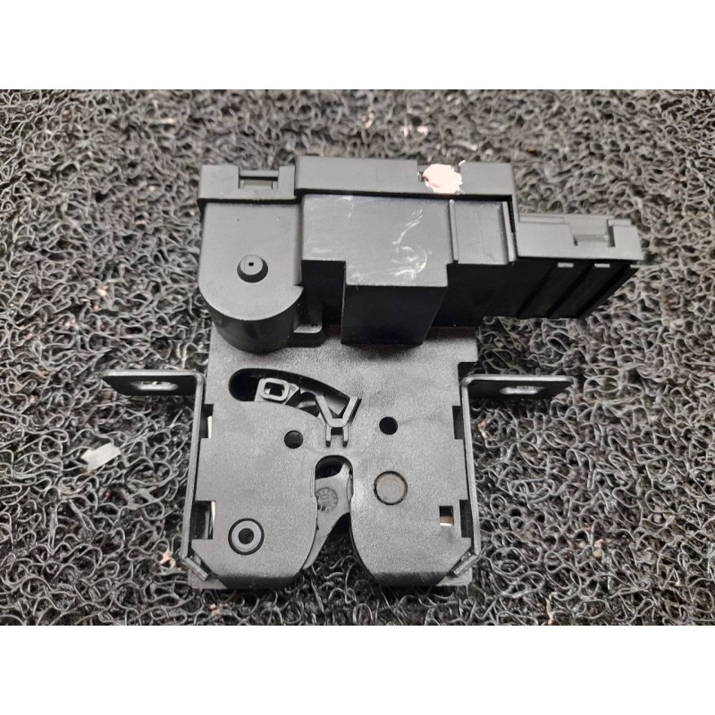 Recambio de cerradura maletero / porton para peugeot 308 sw sport referencia OEM IAM 9664379380  VALEO - Negro 4