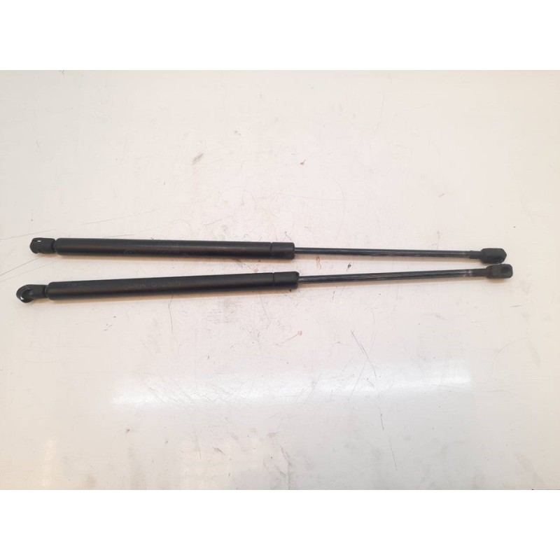 Recambio de amortiguadores maletero / porton para volkswagen caravelle 2.4d referencia OEM IAM   