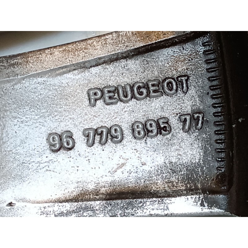 Recambio de llanta para peugeot 308 ii (lb_, lp_, lw_, lh_, l3_) 1.2 thp 130 referencia OEM IAM 9677989577 - Blanco 5