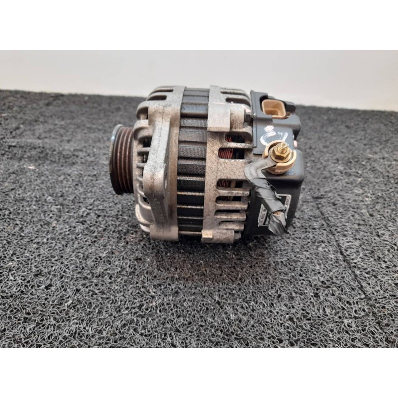 Recambio de alternador para kia rio 1.3 referencia OEM IAM 0K30D18300 AB180140 