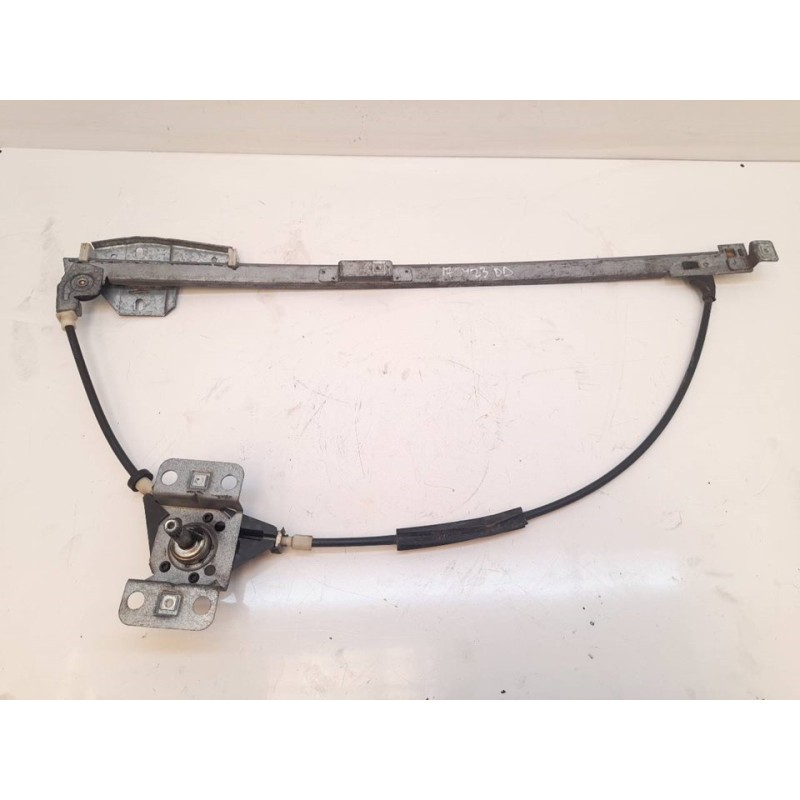 Recambio de elevalunas delantero derecho para volkswagen caravelle 2.4d referencia OEM IAM   
