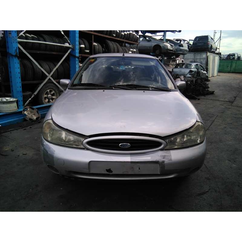 ford mondeo berlina (gd) del año 2000