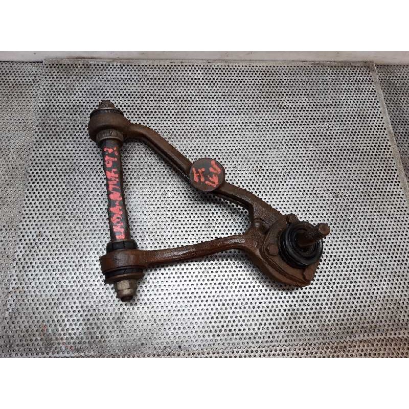 Recambio de brazo suspension inferior delantero izquierdo para lada niva ( 2121 / 21213 / 21214 / 21215 ) 1600 referencia OEM IA