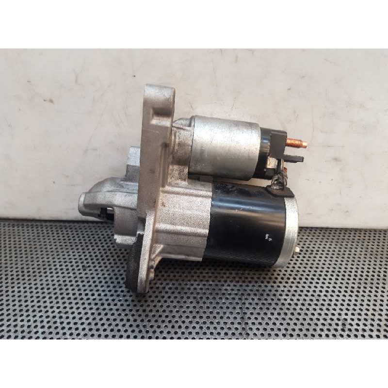 Recambio de motor arranque para dacia duster ambiance 4x4 referencia OEM IAM 233000557R M000TD0372ZE 