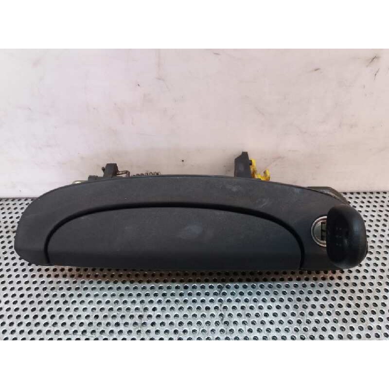 Recambio de maneta exterior delantera izquierda para hyundai getz (tb) 1.1 básico referencia OEM IAM   