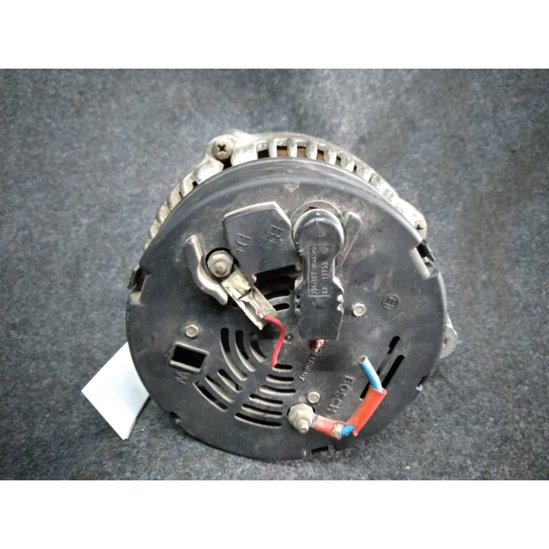 Recambio de alternador para volvo serie 940 berlina/familiar 2.4 turbodiesel referencia OEM IAM 123213007 38305 BOSCH 2