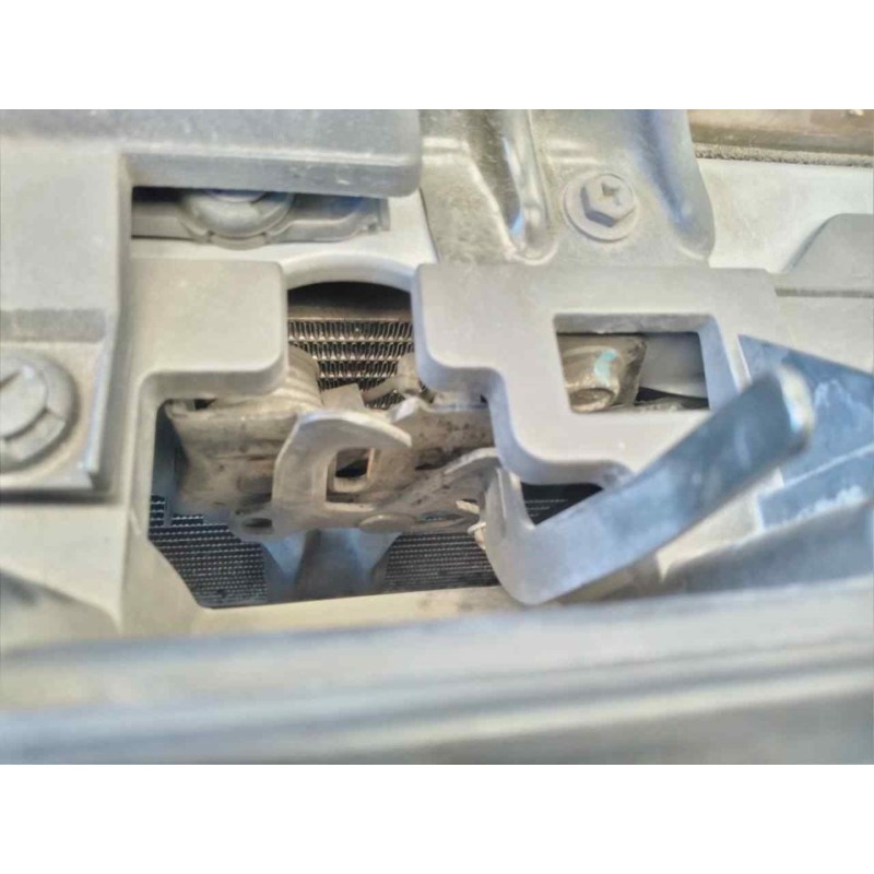 Recambio de cerradura capo para subaru xv executive referencia OEM IAM   