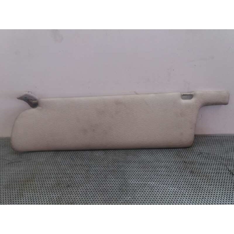 Recambio de parasol derecho para volkswagen caravelle 2.4d referencia OEM IAM 2