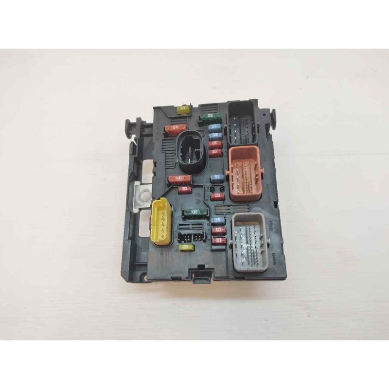Recambio de caja reles / fusibles para peugeot 307 break/sw (s2) sw referencia OEM IAM 9661087080  