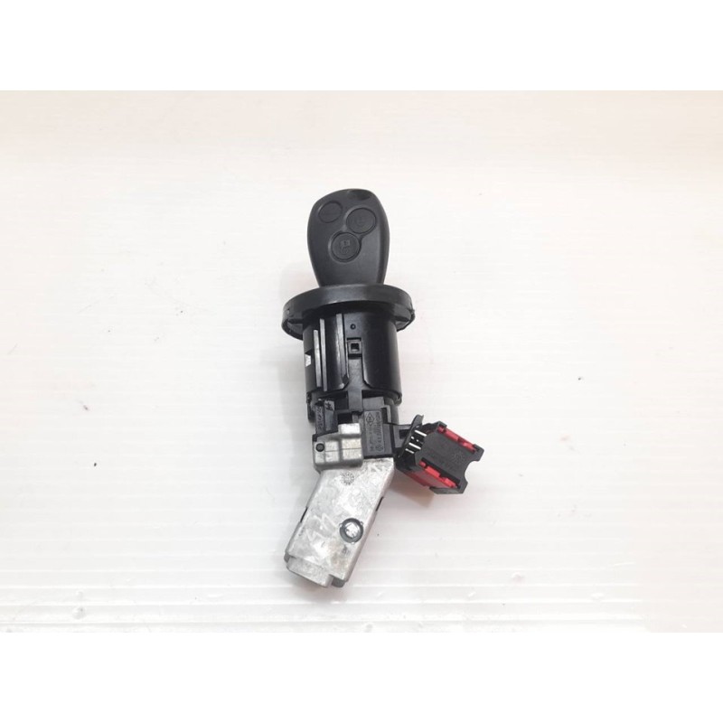Recambio de antirrobo / llave contacto para dacia sandero stepway referencia OEM IAM G3701B493 - Blanco 3