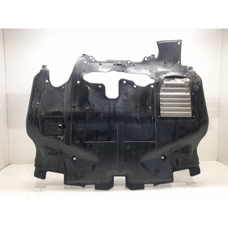 Recambio de cubrecarter para subaru xv executive referencia OEM IAM - Gris 2