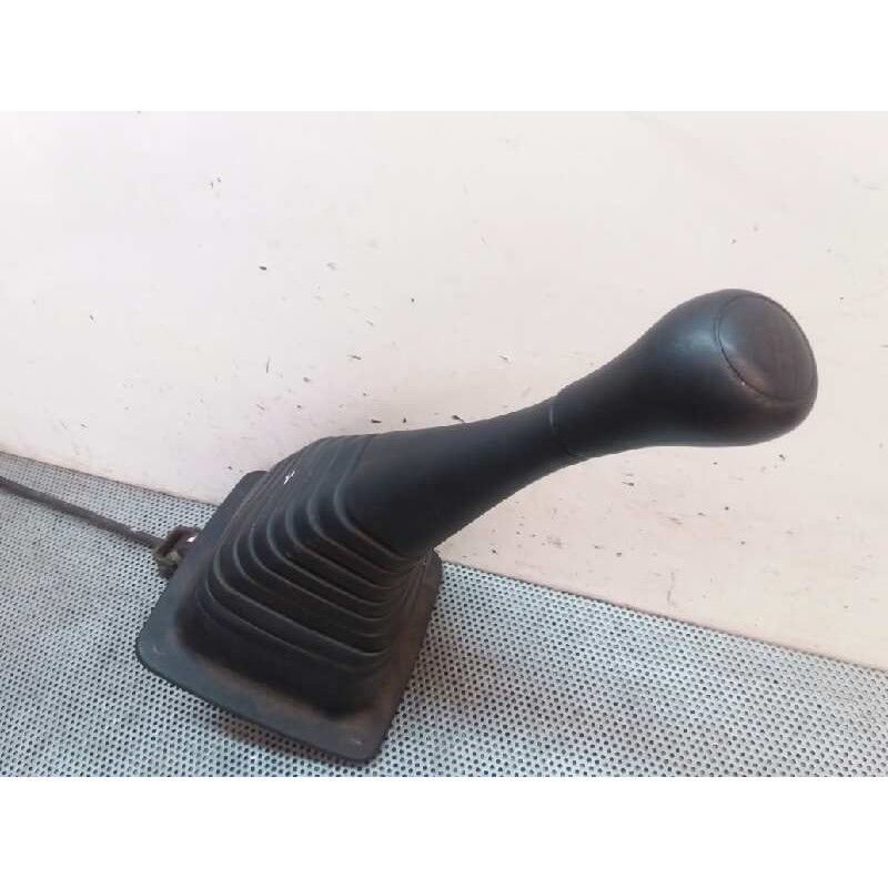 Recambio de palanca cambio para volkswagen caravelle 2.4d referencia OEM IAM 3