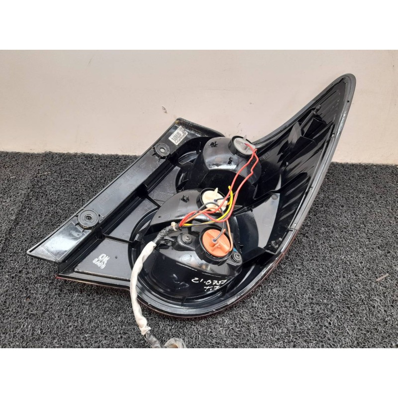 Recambio de piloto trasero izquierdo para chevrolet aveo sedán ls referencia OEM IAM - Negro 2