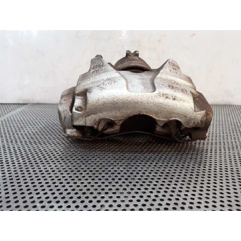 Recambio de pinza de freno delantera derecha para dacia duster ambiance 4x4 referencia OEM IAM 951 345T 
