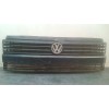 Recambio de rejilla delantera para volkswagen caravelle 2.4d referencia OEM IAM   