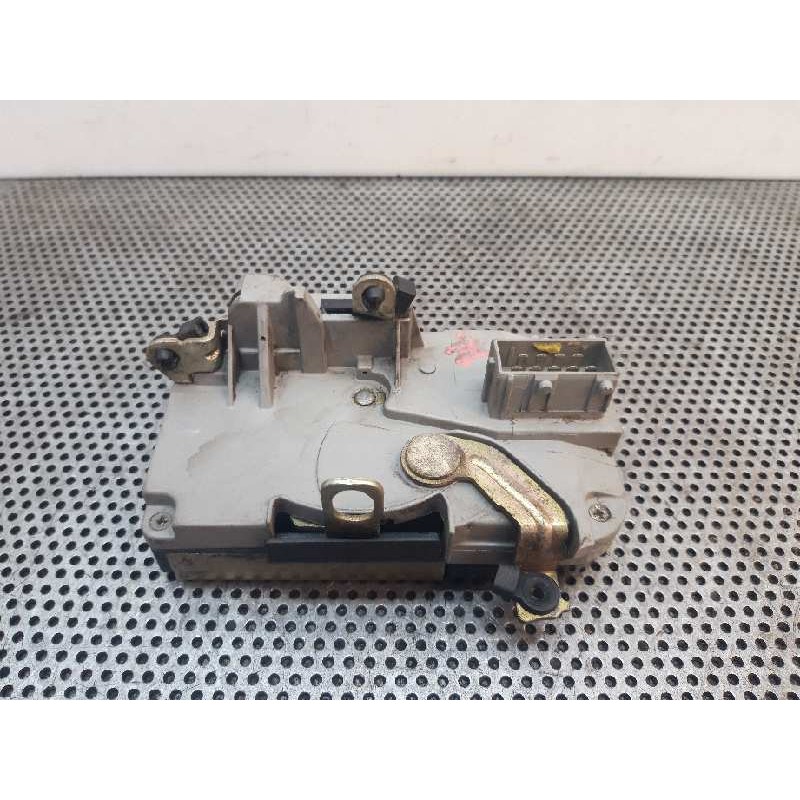 Recambio de cerradura puerta delantera izquierda para peugeot 206 berlina 1.1 referencia OEM IAM - Azul 3
