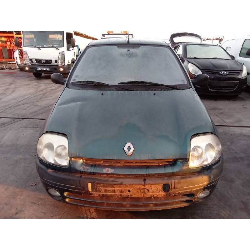 renault clio ii fase i (b/cbo) del año 2001